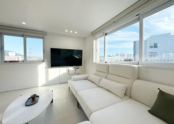 Breedzy House
